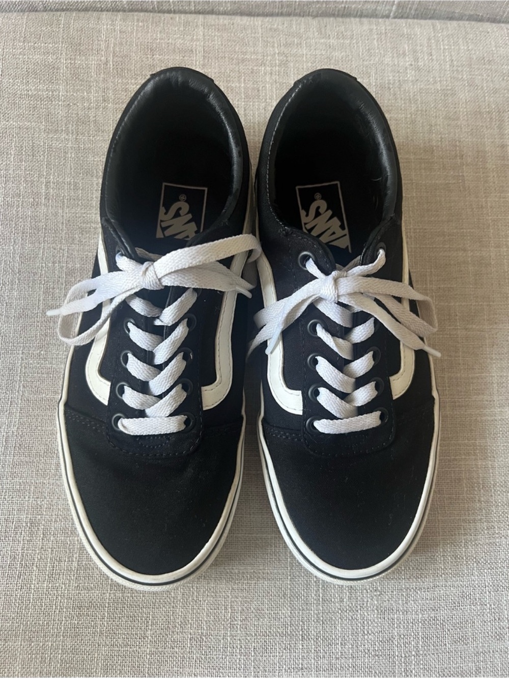 Vans black/white Old Skool Lace-Up Sneakers, size 7, skater streetwear casual